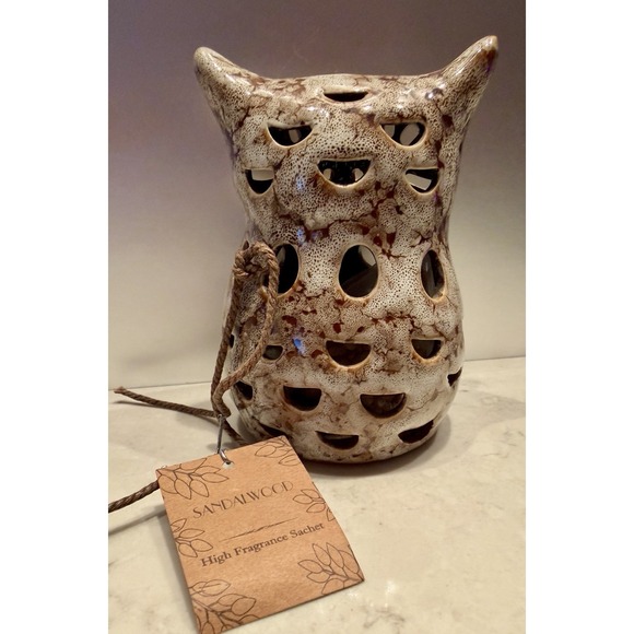 Glazed Ceramic Owl Figurine & Potpourri Holder NWT 5"x3.5" - Picture 5 of 9